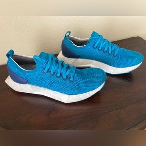 Allbirds Tree Flyers women size 9.5 - teal